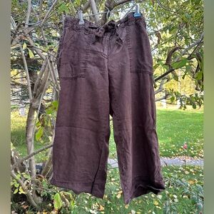 Old Navy women’s Capri pants